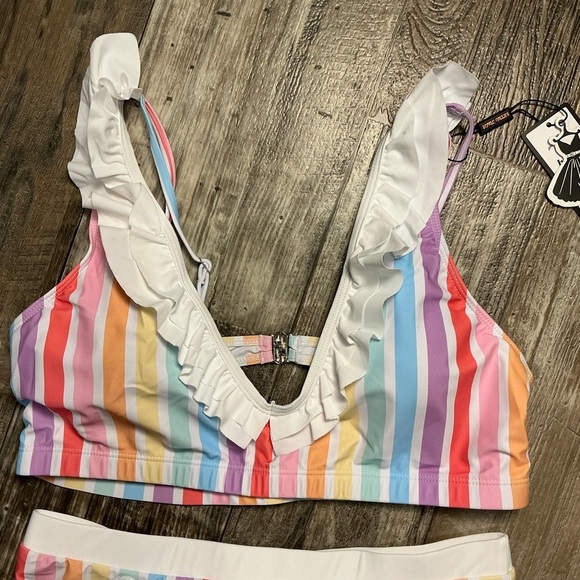 Colorful Striped Bikini Set Size XXL - Picture 10 of 11